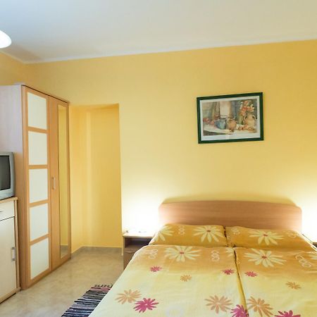 Andrea Apartmanhaz Balatongyörök Buitenkant foto