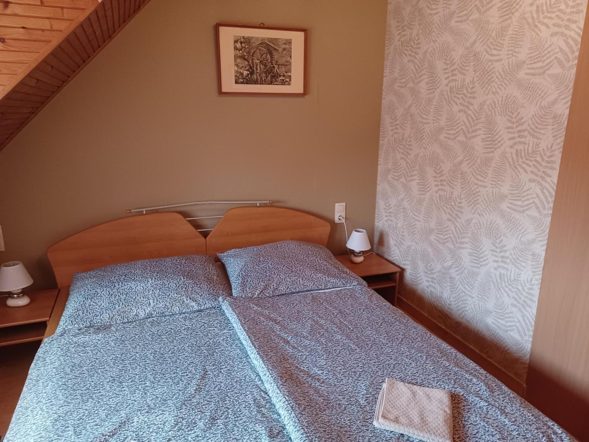 Andrea Apartmanhaz Balatongyörök Buitenkant foto